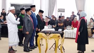 Rapat Paripurna, Ketua Dan Wakil ketua DPRD Konawe Dilantik