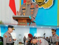 Kapolda Sultra Pimpin Sertijab Wakapolda, Brigjen Budi Hermawan Gantikan Brigjen Gidion Arief Setyawan