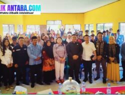 Breaking: Ratusan Warga Wonua Morome Padati Balai Desa, Ketua DPRD Konawe Turun Dengarkan Langsung!