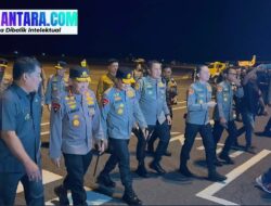 Kapolri Jenderal Listyo Sigit Prabowo tiba di Manado: Disambut Gubernur dan Kapolda Sulut, siap hadiri Penas Petani Nelayan XVII KTNA 2026 di Gorontalo!